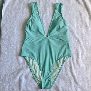 Cupshe | One Piece Swimsuit